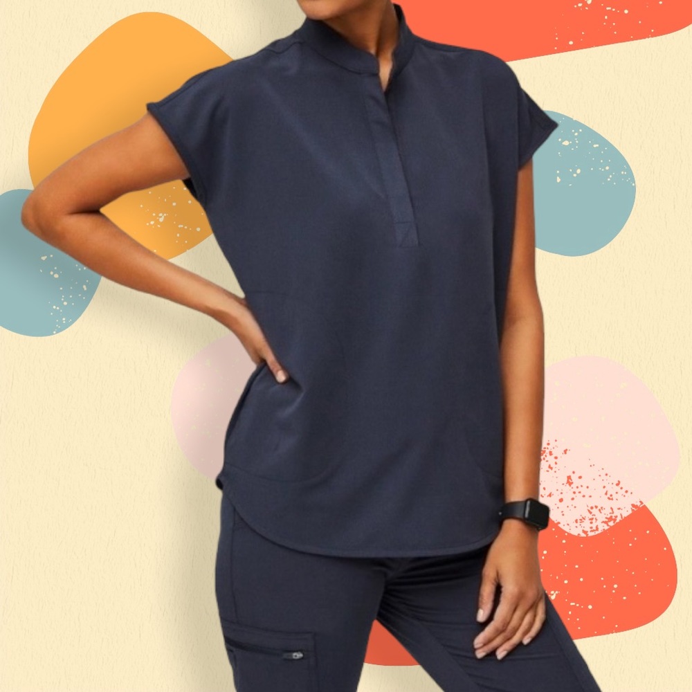 FIGS Rafaela Scrub Top Quiet Navy Small NWT